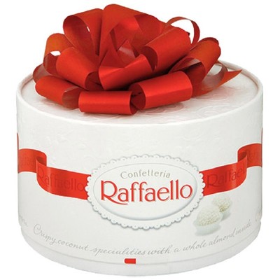 Набор конфет Raffaello 200г, торт